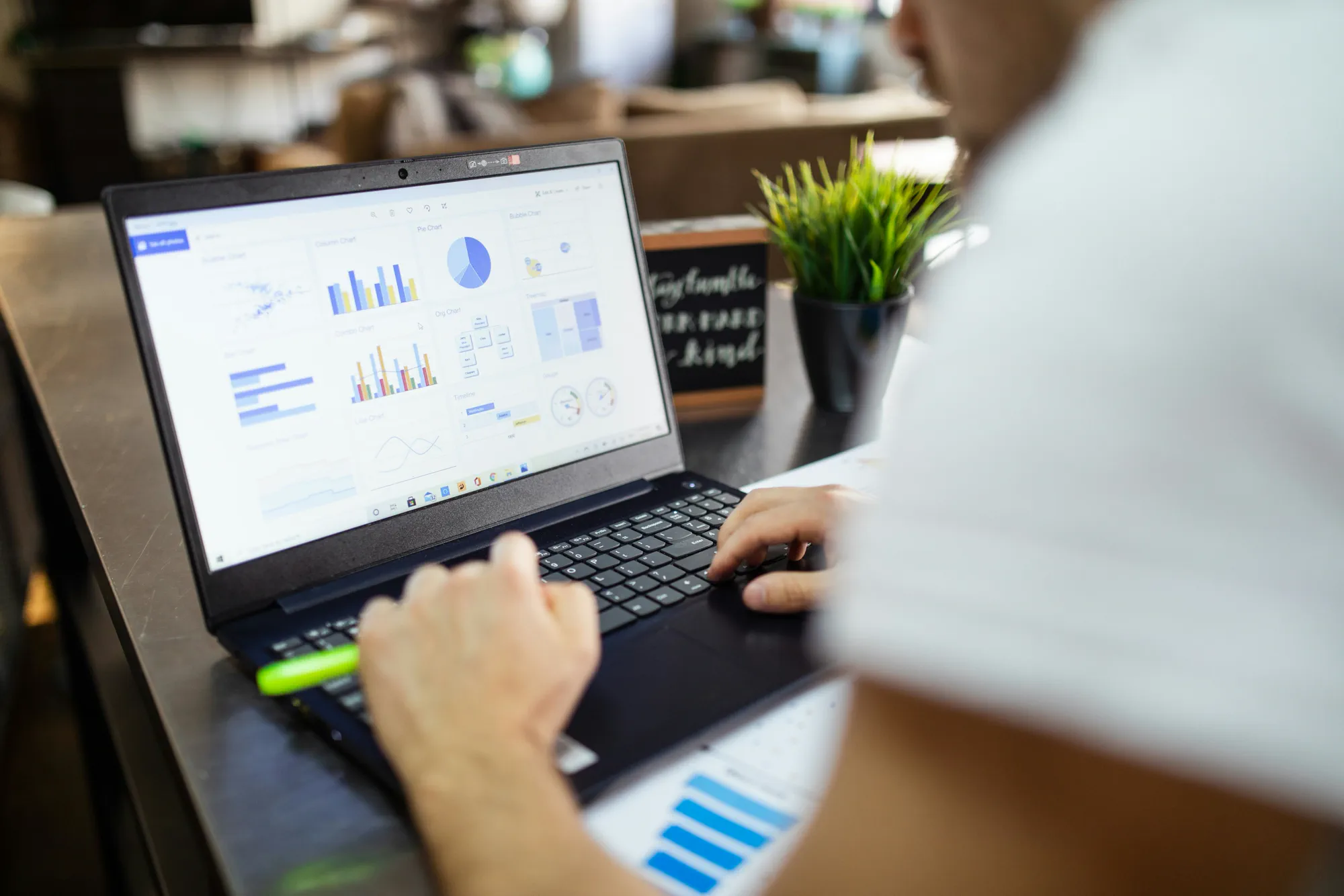 How to Add Voice Typing to Smartsheet for Faster Data Entry